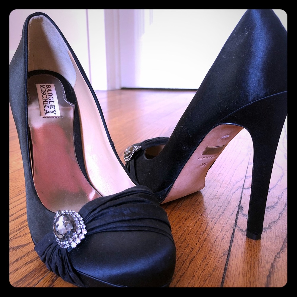 Badgley Mischka Platform Heel, Size 9